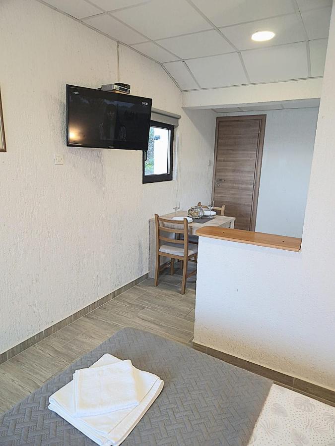 Apartments Ana Lastovo Exterior photo