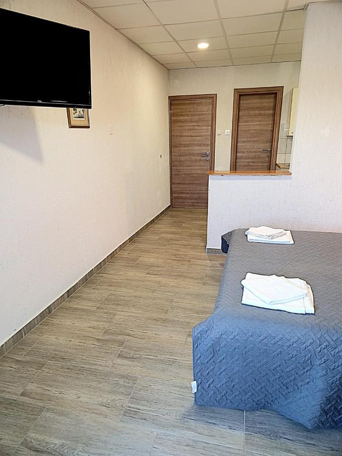 Apartments Ana Lastovo Exterior photo