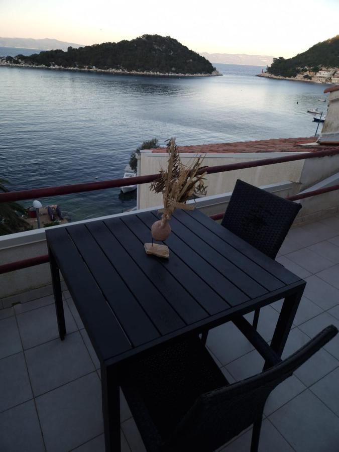 Apartments Ana Lastovo Exterior photo