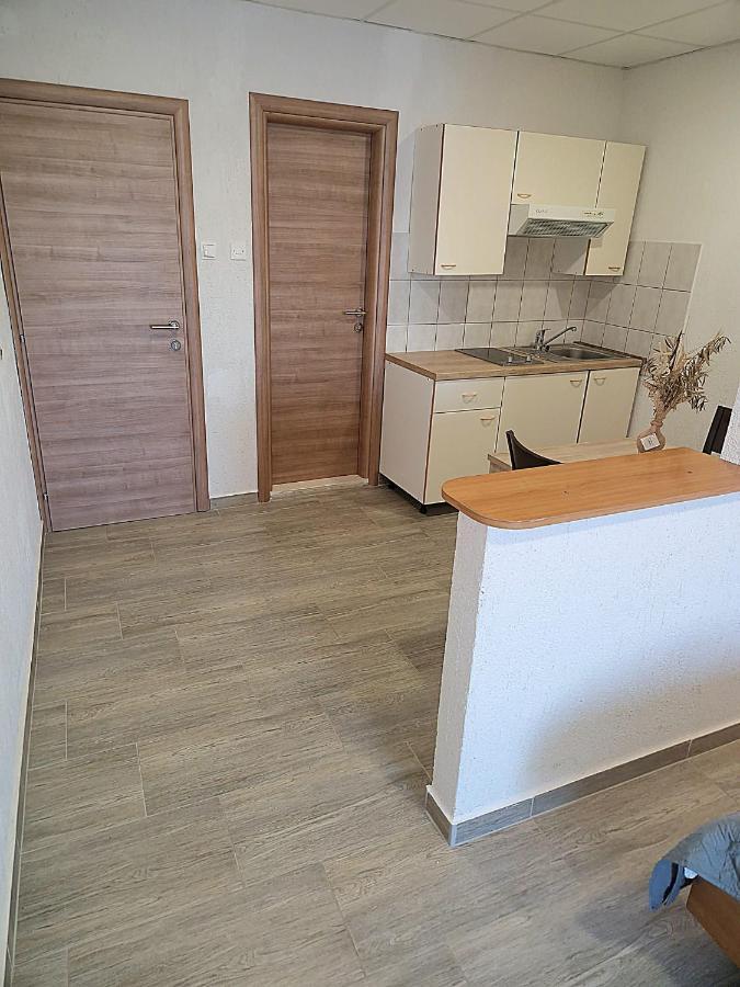 Apartments Ana Lastovo Exterior photo